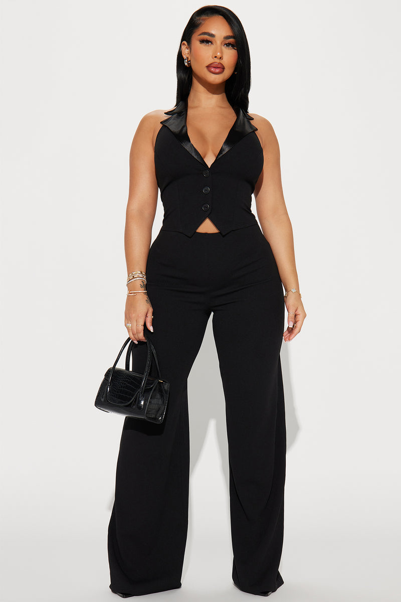 Fashion nova plus size black sales jumpsuit