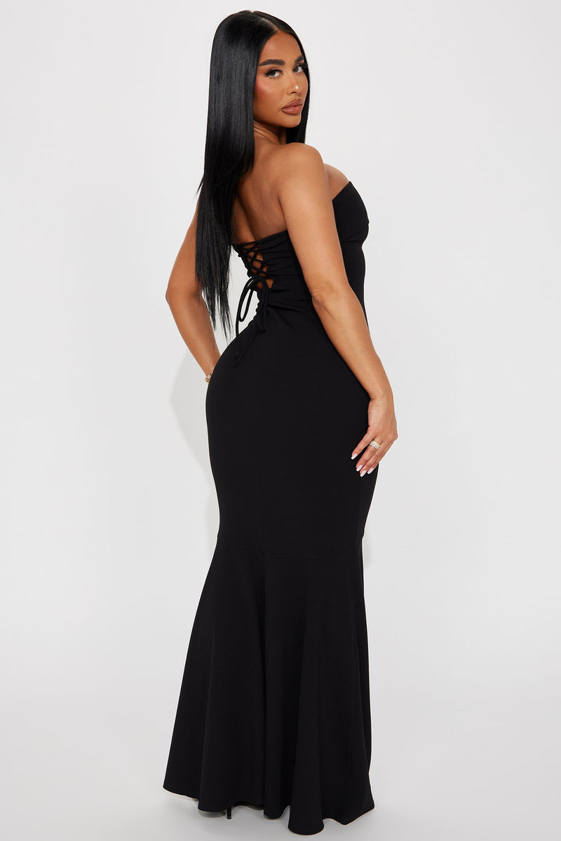 The Glass Slipper - Mermaid  Fashion nova dress, Fashion dresses, Shop  black dresses