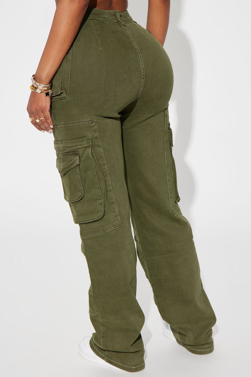 High-Waist City Wise Cargo Pants in Dark Olive by Alo Yoga - Work Well Daily