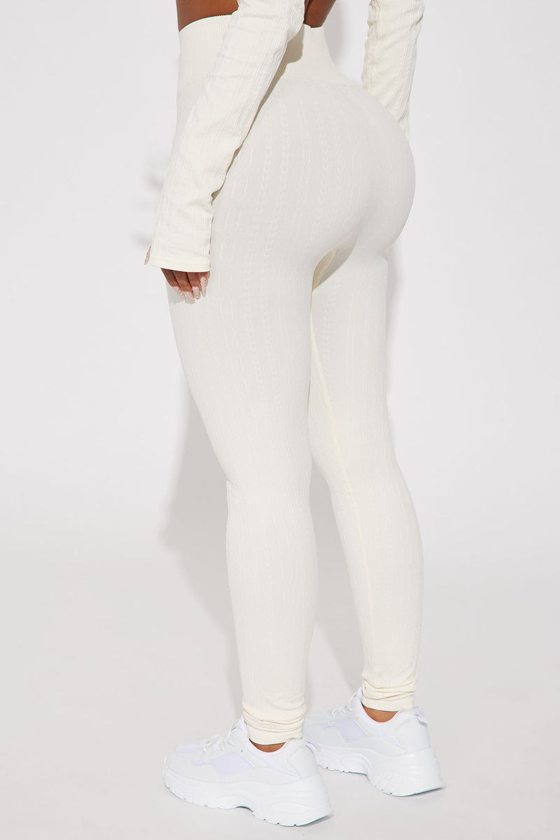 Latte Kisses High Waist Cable Knit Legging In Ivory • Impressions