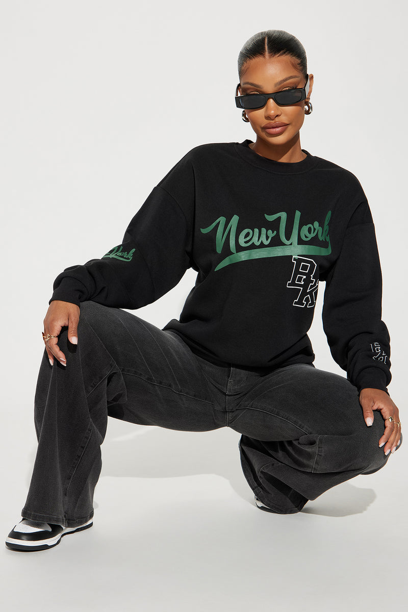 Women's Brooklyn 92 Sweatshirt Print in Black Size Medium by Fashion Nova