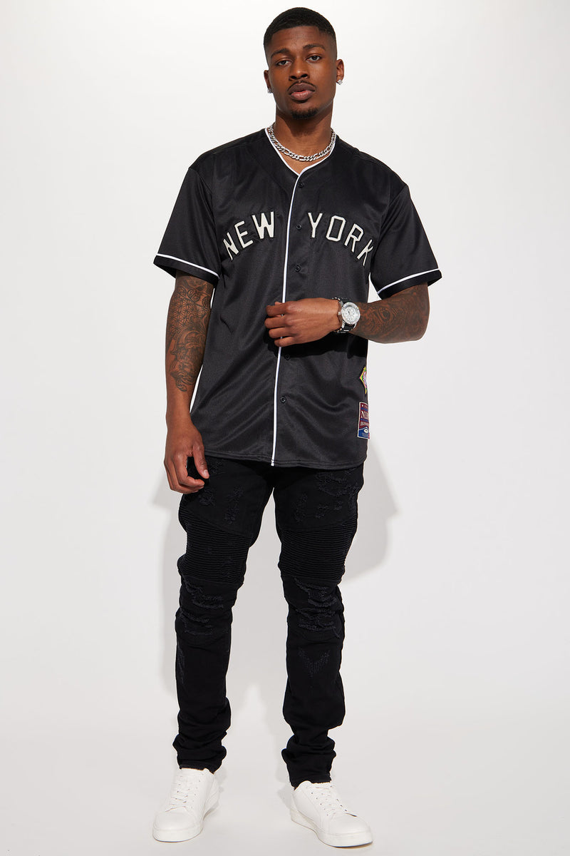 Men's New York Black Yankees Baseball Jersey in Cream Size XL by Fashion Nova