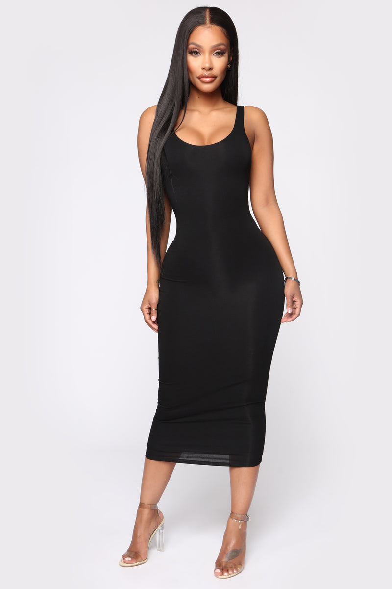 Wanting to get a spree dress from fashion nova and I don't know whether to  size down or not. I'm usually a small but my measurements are bust - 33  inch, waist