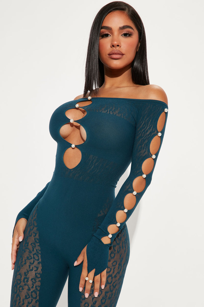 Teal Pearl Off Shoulder Cut Out Long Sleeve Seamless Jumpsuit – Hot Miami  Styles