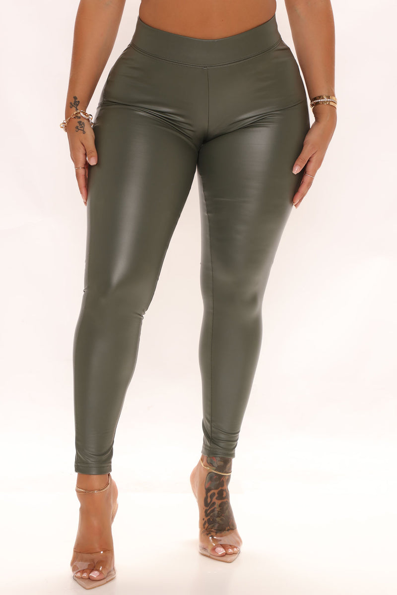 Well Known Faux Leather Leggings (Green)- FINAL SALE – Lilly's Kloset