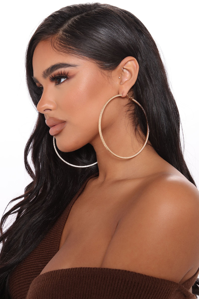 Fashion Nova Women's Very Iconic Hoop Earrings