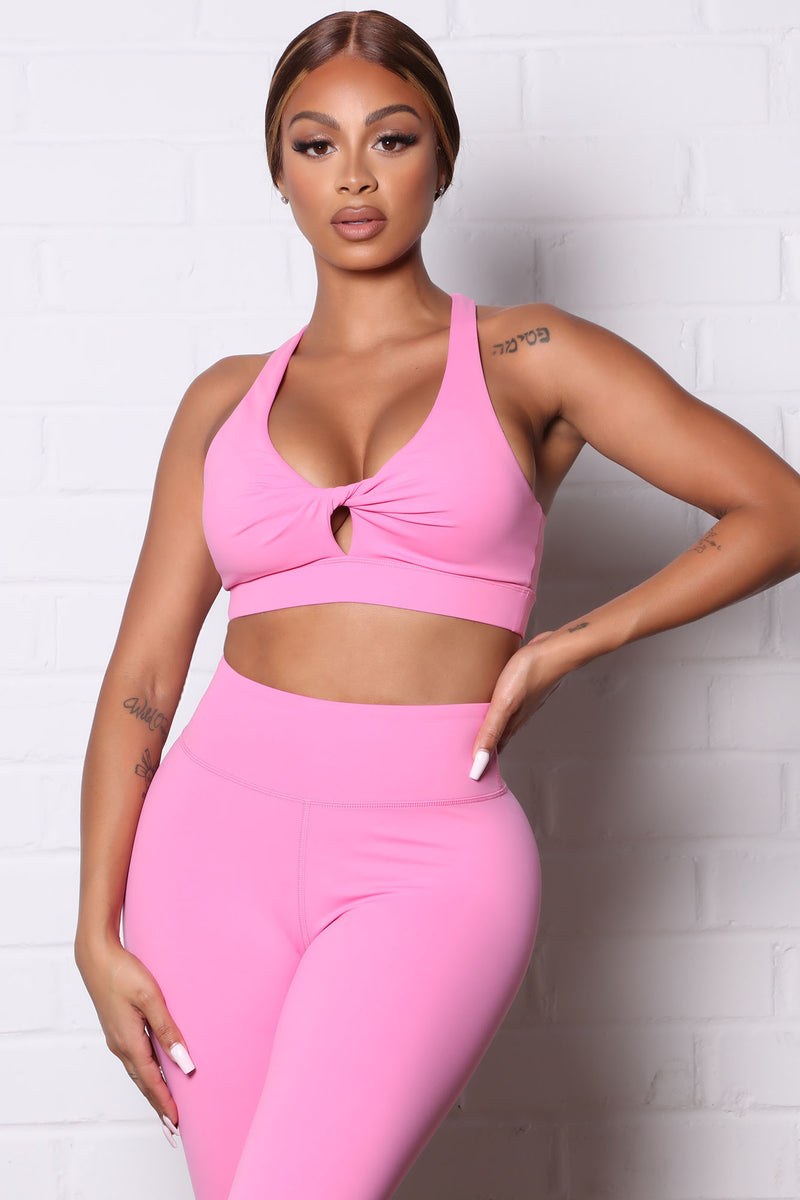 Effortless Clara Ribbed Seamless Bra Top - Neon Pink