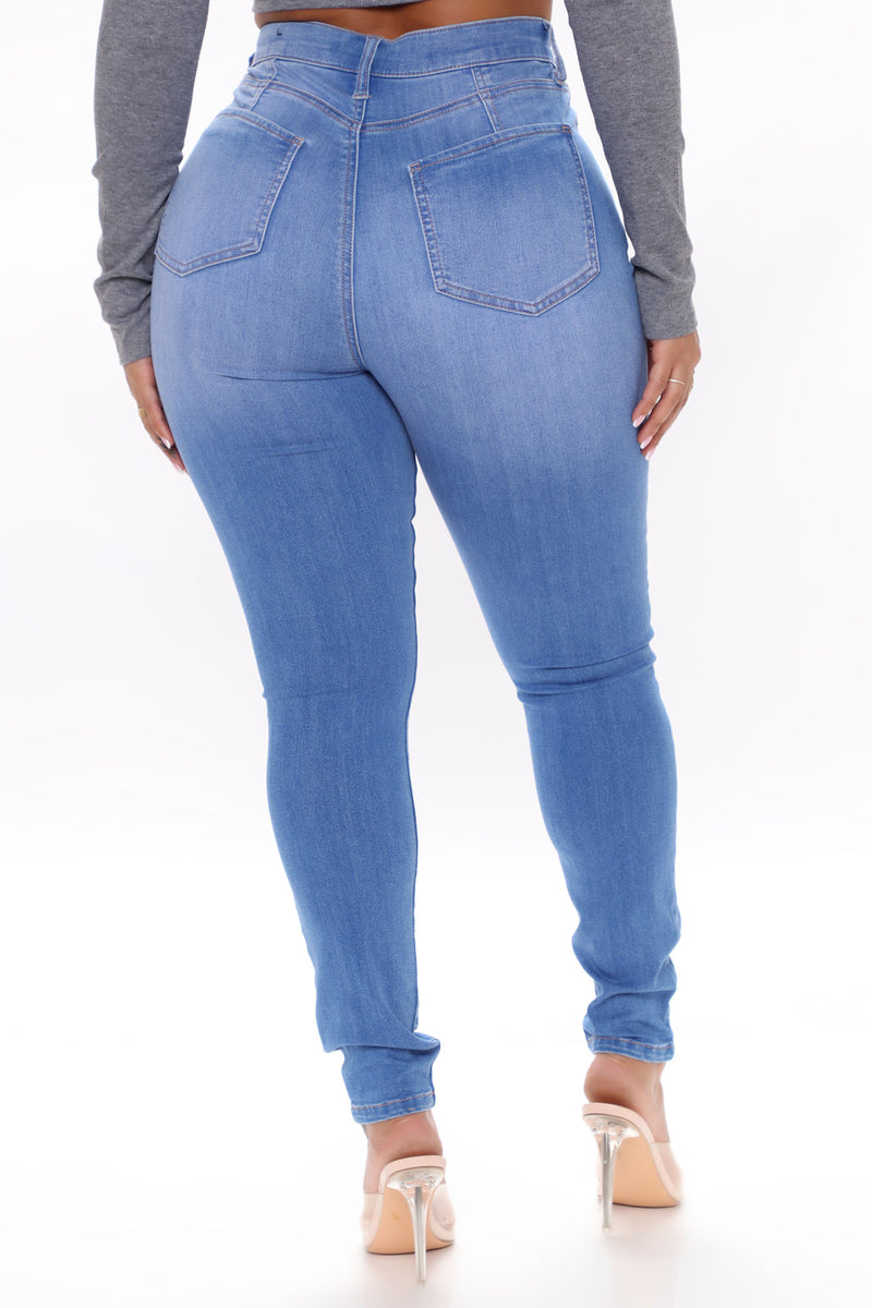 Show Off The Curves Super Stretch Booty Lifter Skinny Jeans Medium Blue Wash Fashion Nova