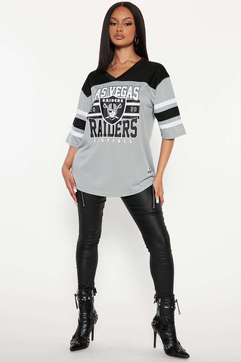 New Las Vegas Raiders Rhinestone New Womens Sizing VNeck T-shirt S thru 4X