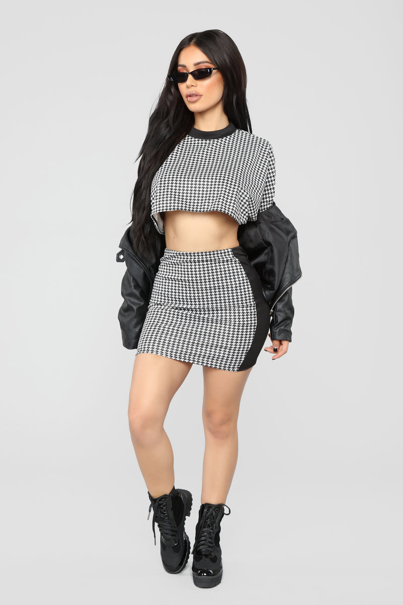 Melanie' SET - CROP TOP & MINI skirt - GIA