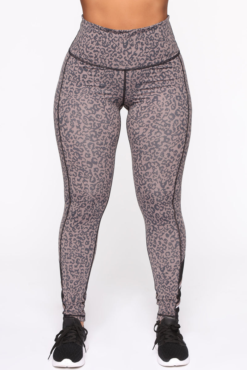 Growl Power Active Legging In Power Flex - Leopard