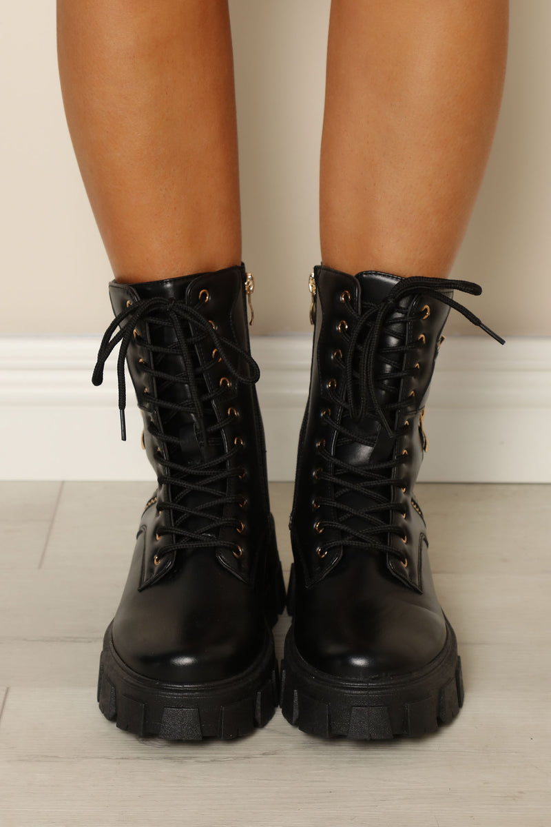 8 Best Boot Laces – Be Ready For Every Situation in 2024