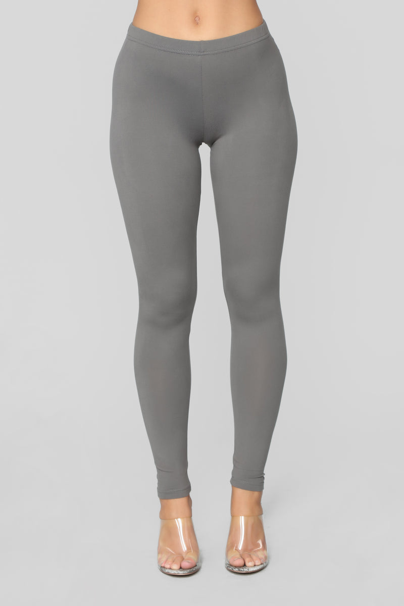 NioBe Clothing Womens Regular Size Black Grey Geo Houndstooth Pattern Ultra  Soft Leggings (One Size) 