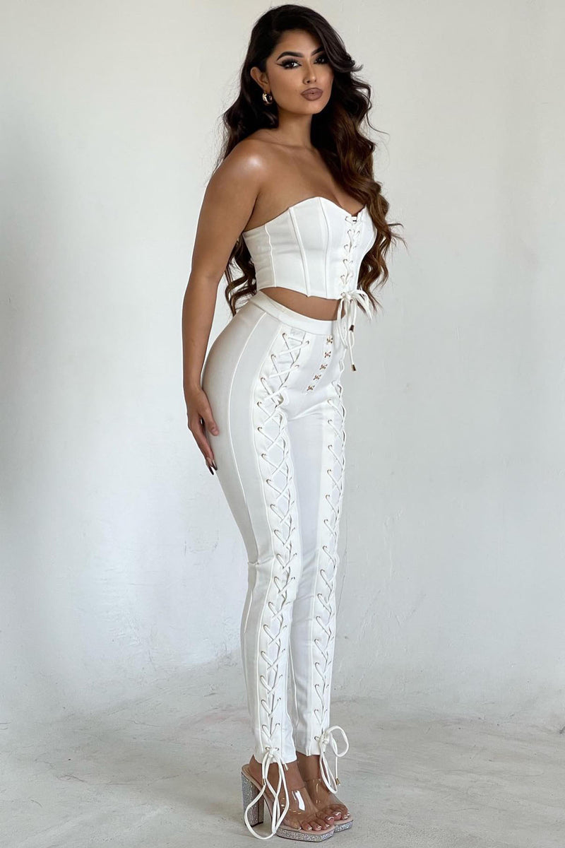 White lace shop up pants