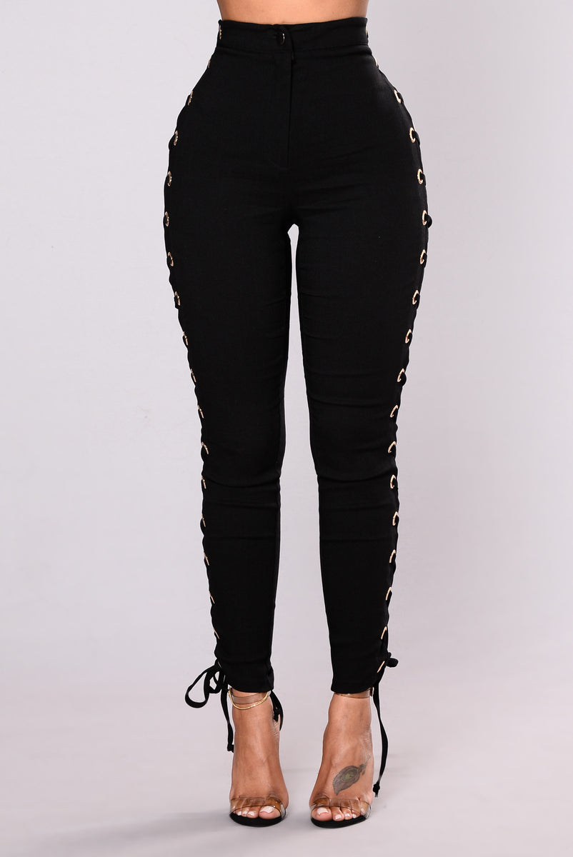 Cross My Side Pants - Black 