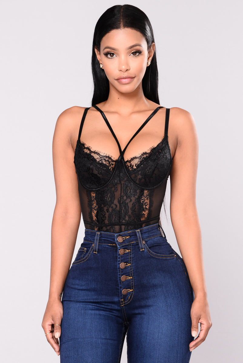 Lightly Lined Demi Lace Teddy