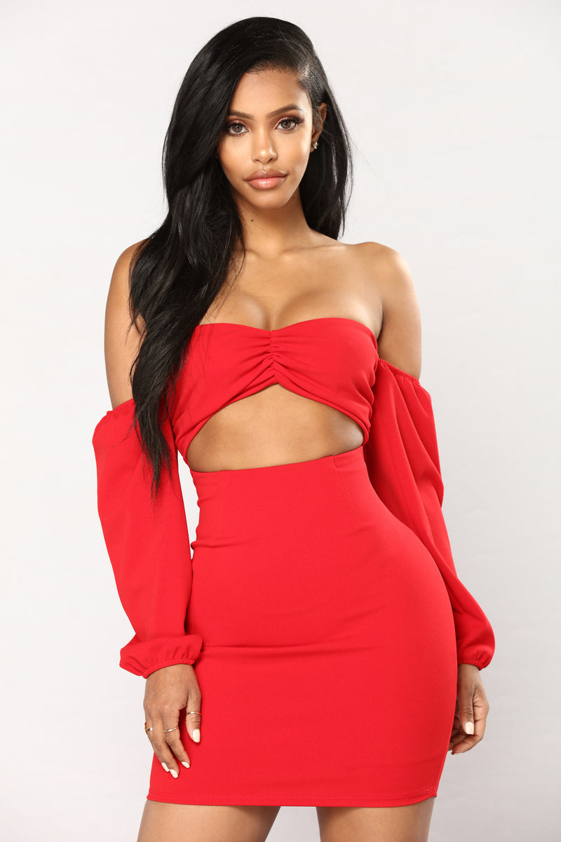 Say my name on sale off the shoulder dress