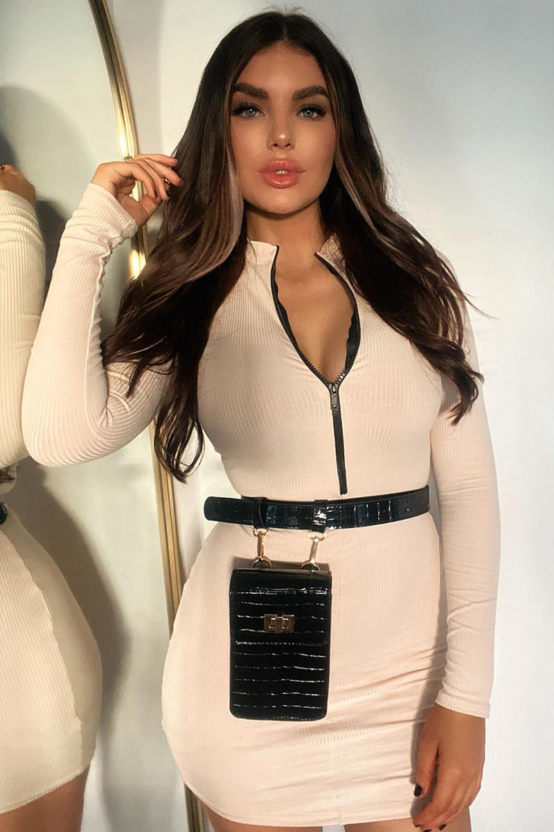 Fashion nova hip on sale bag