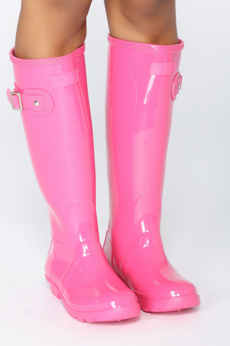 Pink hotsell water boots