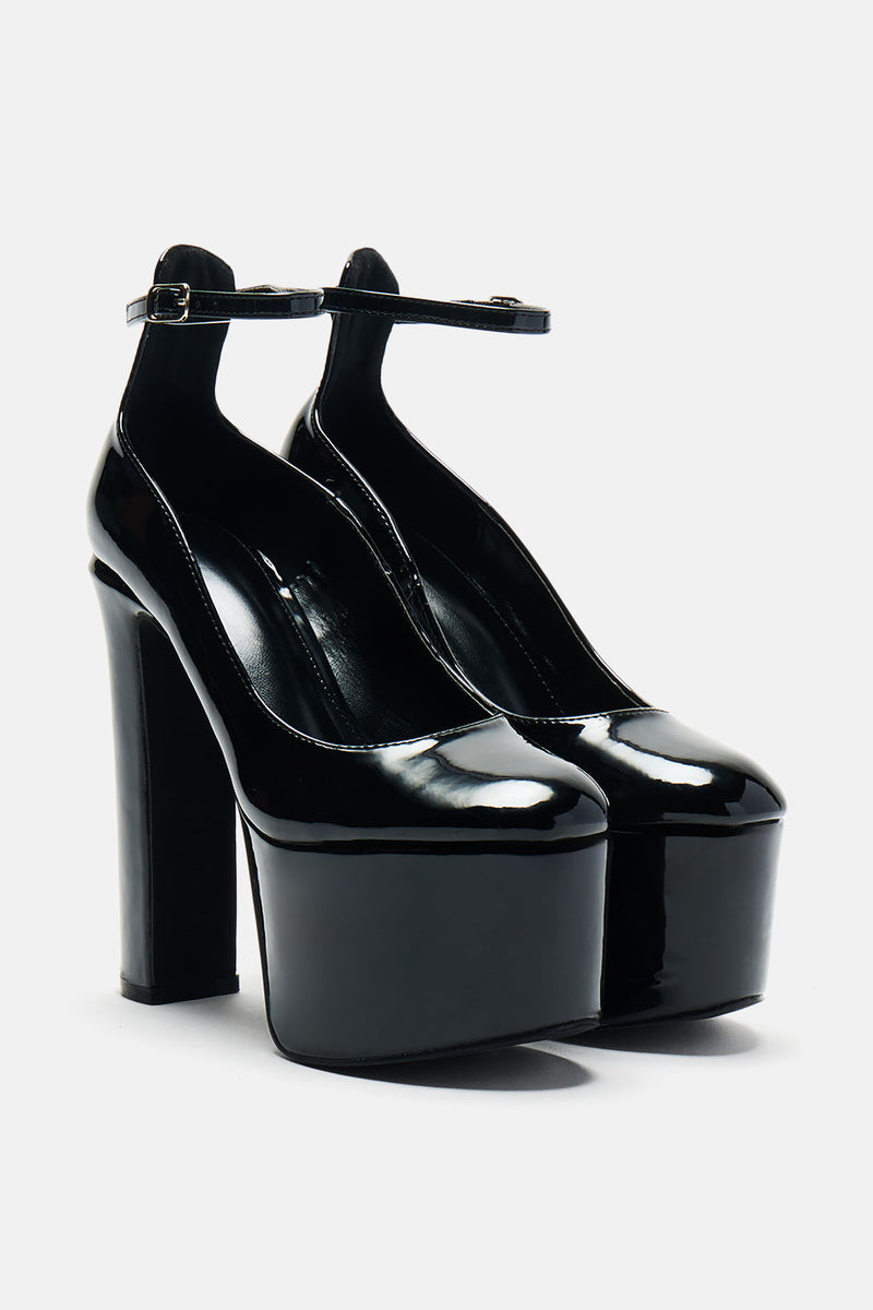 Kinsley Ultra Platform Pumps - Black | Fashion Nova, Shoes | Fashion Nova