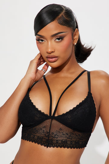  Ujicde Women Lace Push Up Bra,Soft Underwire Padded Add Cups  Lift Up Everyday Bra (Color : Black Skin, Size : (44) 44A) : Clothing,  Shoes & Jewelry