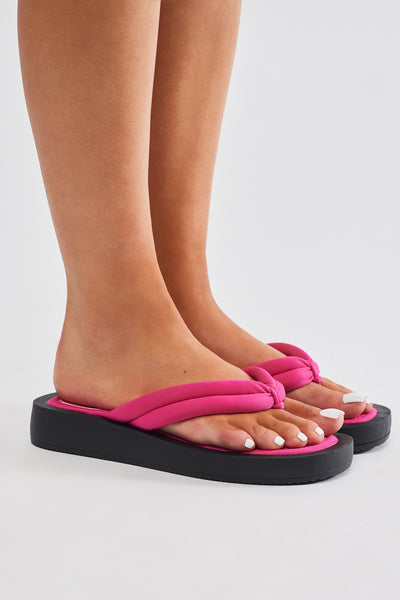 ASOS Ferris Chunky Toe Thong Sandals in Pink