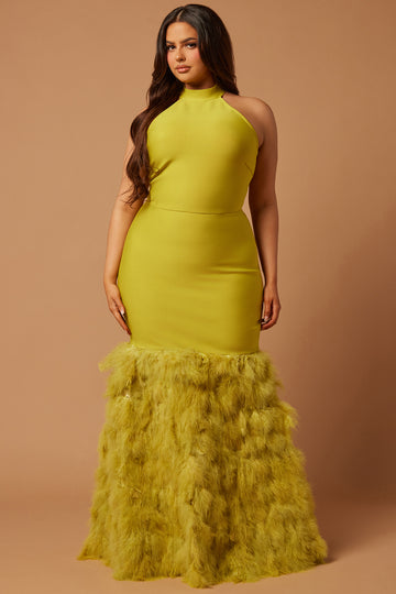 Plus Size Model - Dress By Fashion Nova Shop Now www.