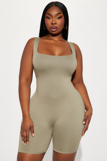Page 256 for Plus Size Clothing For Women - Curvy Clothes