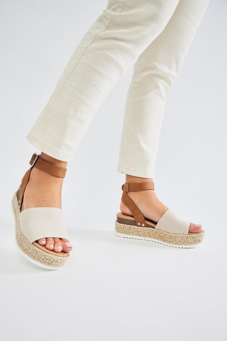 SODA Taupe Espadrille Platform Sandals NWOT- Size 9 – The Saved Collection