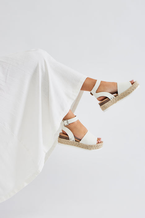 Buy Glamzkart White Flatform Sandals