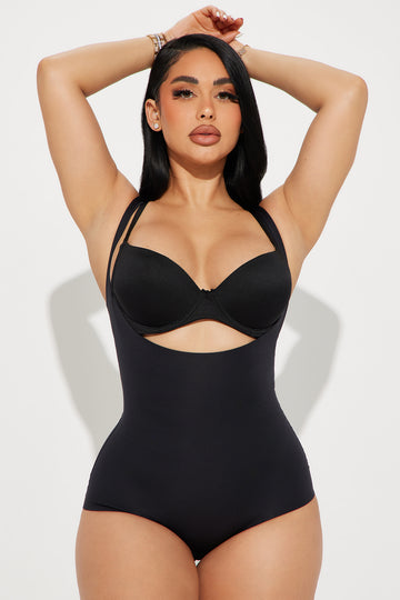 Barely There Second Skinnies Body Smoothing Convertible Slip, Black, Small  at  Women's Clothing store: Shapewear Bodysuits