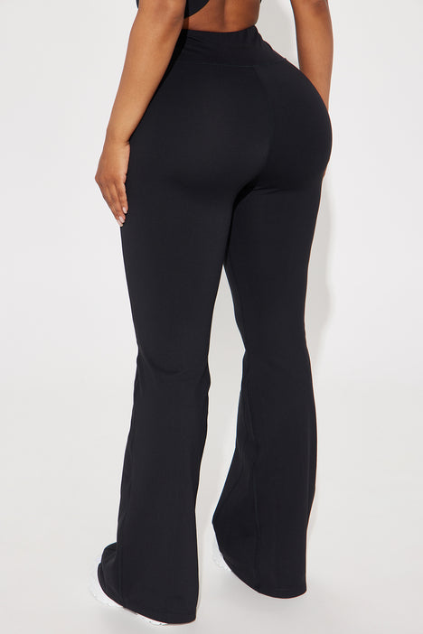 So Curvy Super Soft Yoga Pant - Black