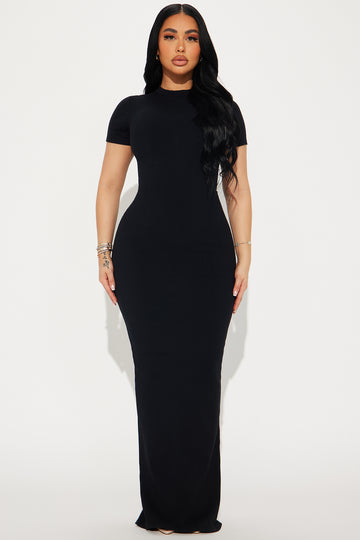 Plus Size Cut Out Mesh Cut Out Long Sleeve Velvet High Neck, No Peaking Maxi Dress in Black, Size 1X, For Holiday Party Or NYE | Fashion Nova