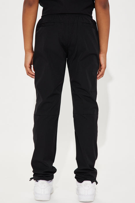 Mini Nylon Pant w/Zipper Detail - Black
