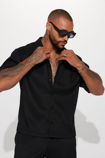 Button Up Shirts for Men