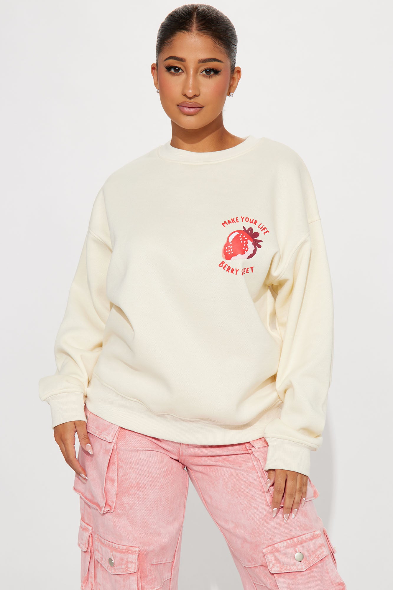 Berry Sweet Life Sweatshirt - Cream