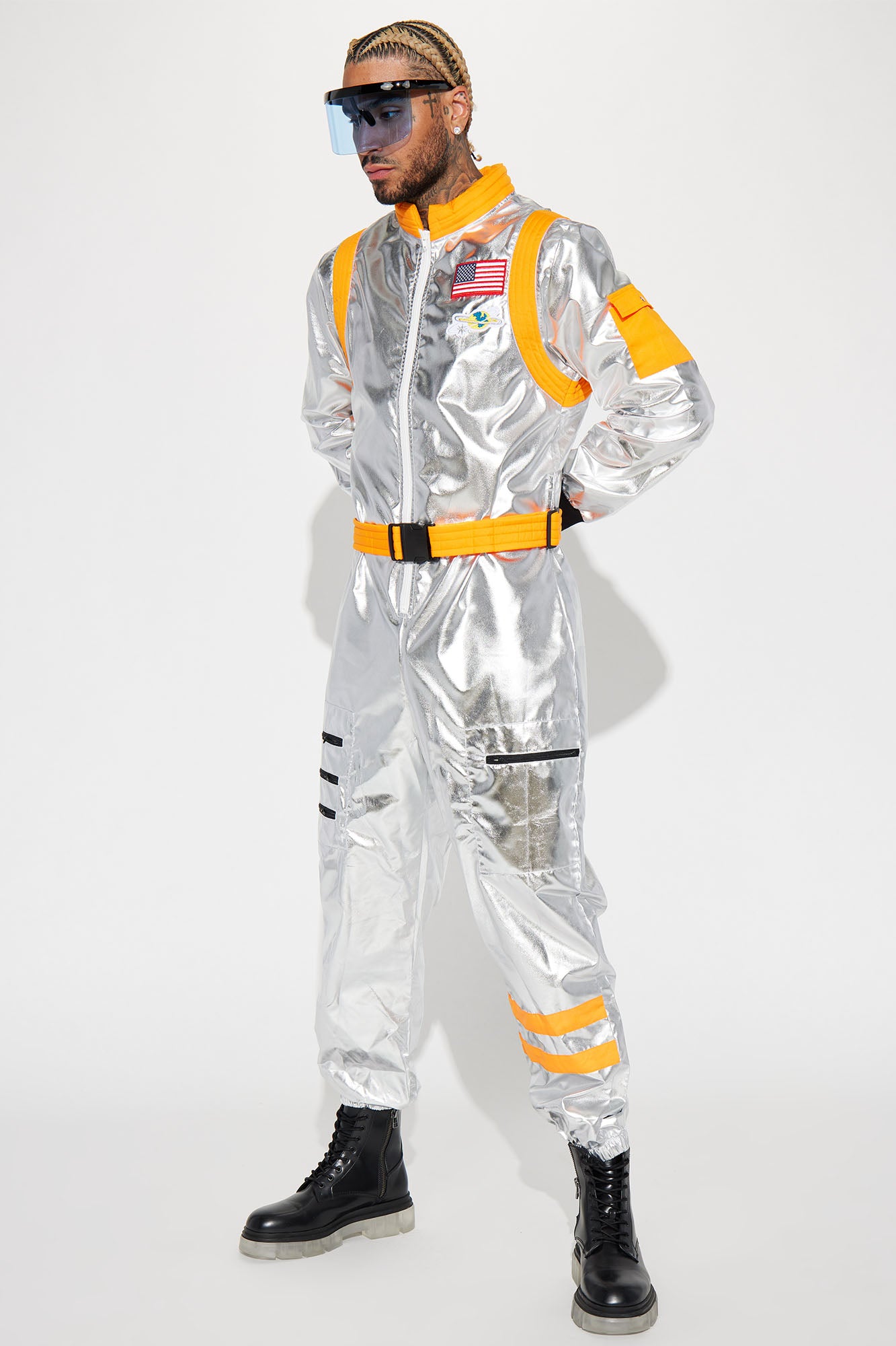 NASA space suit costume - maskworld.com
