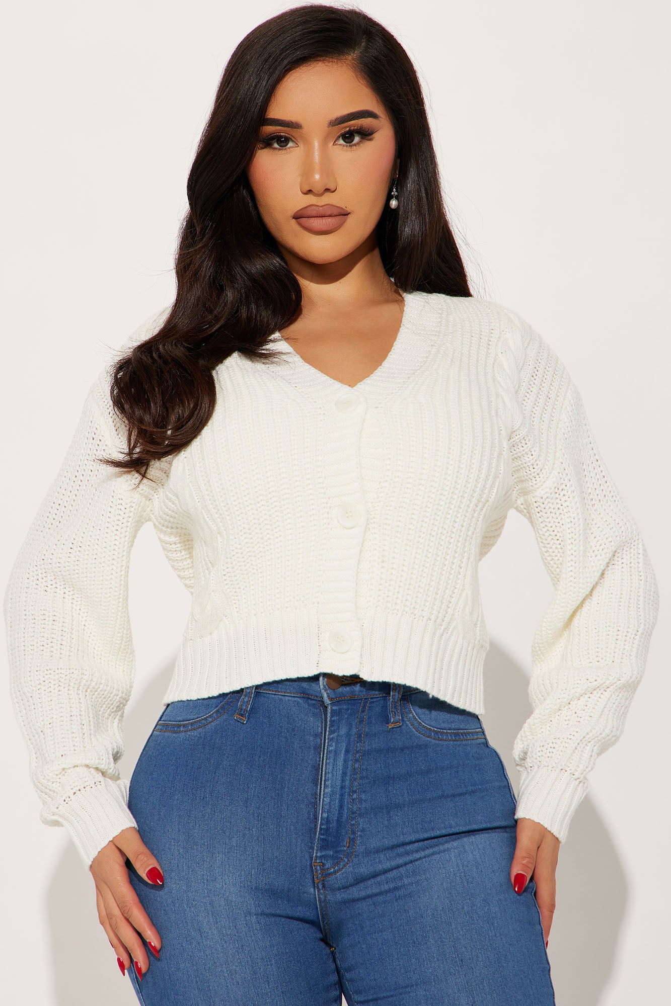 White jumper fashion on sale nova