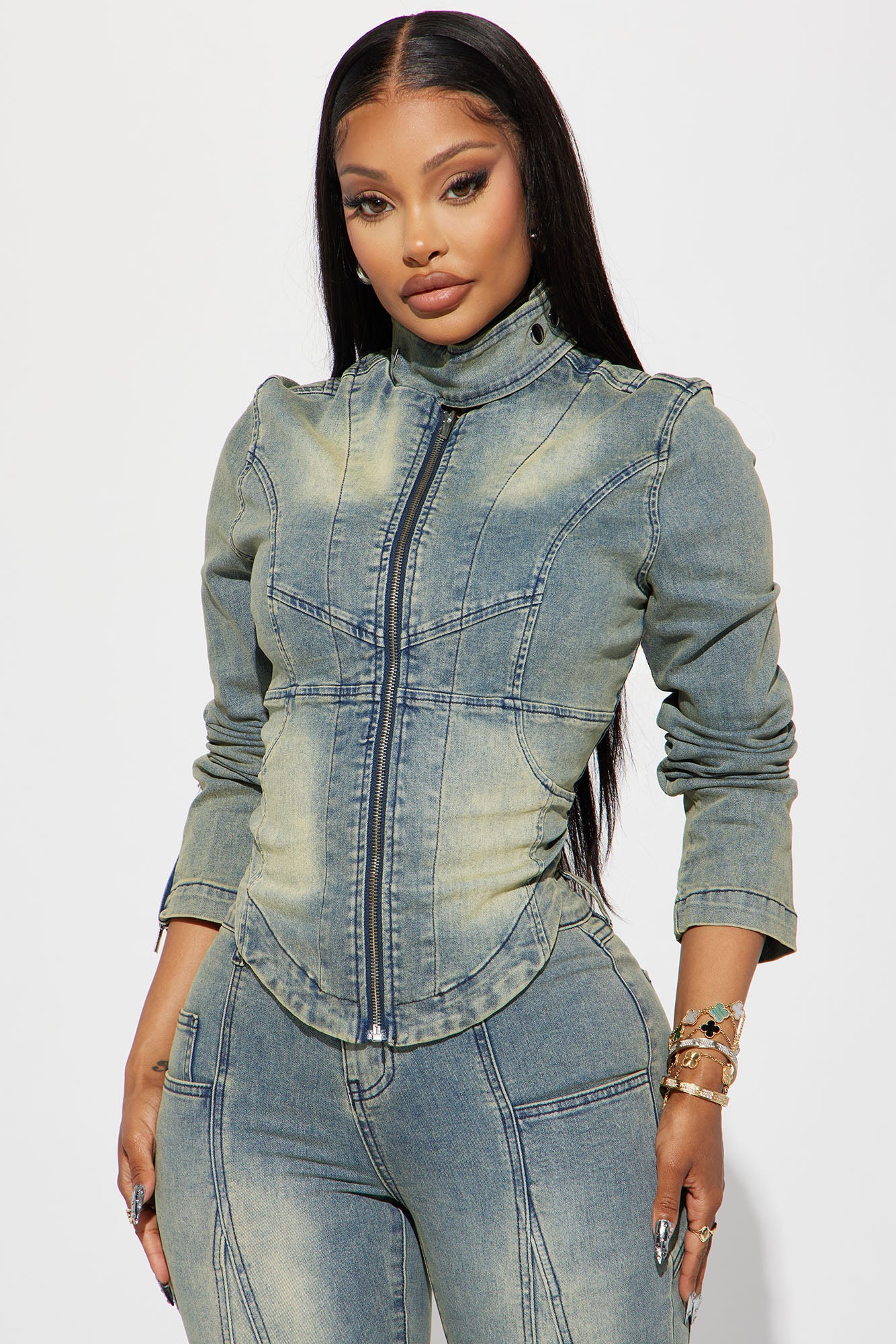 Cut-off Cropped Moto Trucker Jacket - Medium Wash