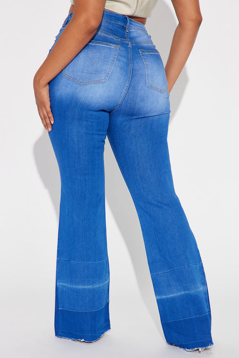 Janis Super Soft Low Rise Flare Jeans - Blue Wash
