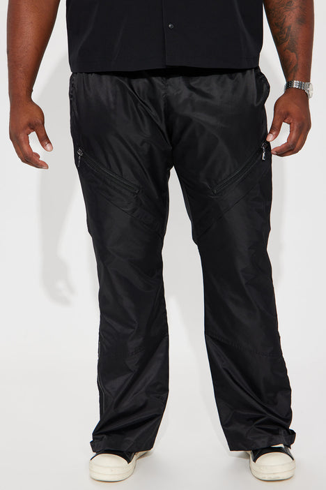 Play The Track Stacked Slim Flare Nylon Pants - Black