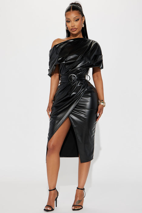 Riley Ruched Vegan Leather Midi Dress – Classy Wit A Lil Sass