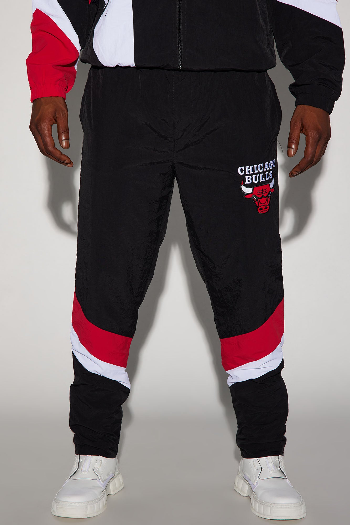 Men's Brooklyn Nets Nike Black Showtime Logo Performance Pants