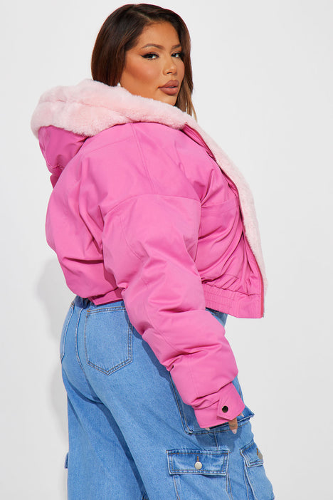 A Puffer Jacket That Doubles as a Pillow—and More Clever Items to