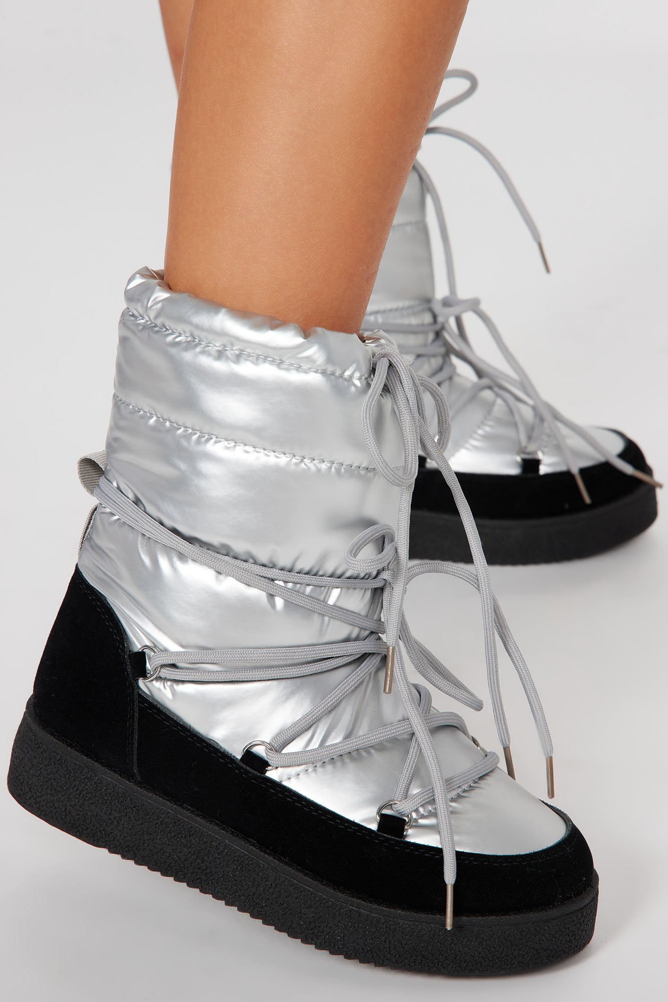 Silver 2025 flat boots