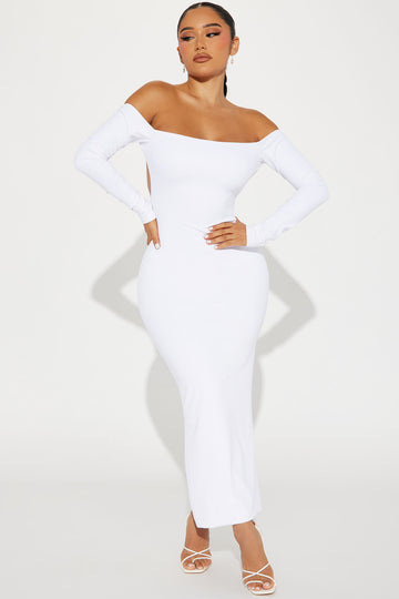 You're an Angel 👼🤍 🔎: Athena Smooth Snatched Maxi Dress - White