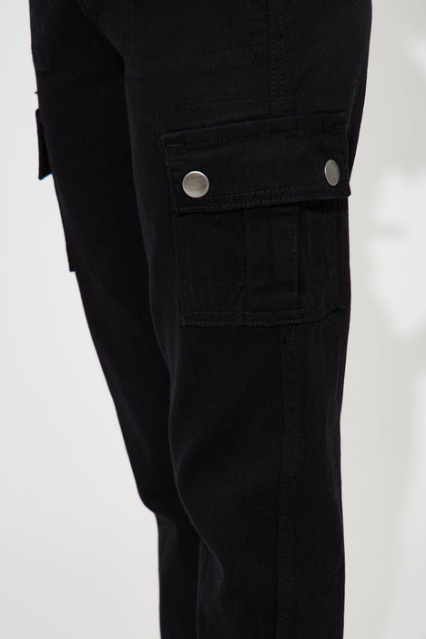 High Star Black Regular Fit Stretchable Cargo Pockets Jogger Pants