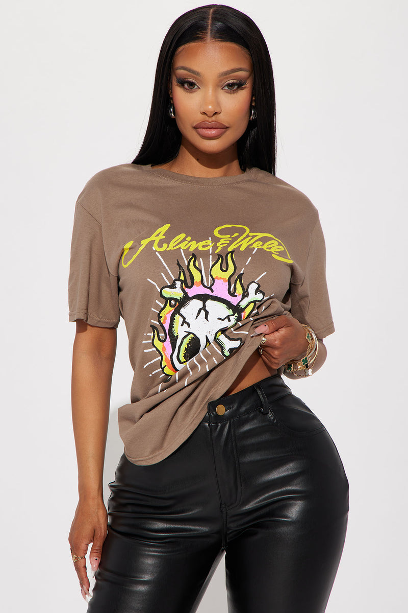 Alive And Well Skull Graphic Tee - Taupe | Fashion Nova, Screens Tops ...