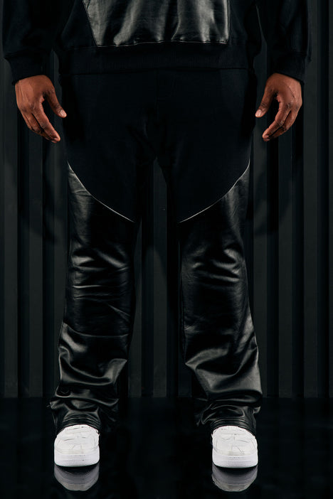 Tyson Skinny Stacked Flare Sweatpant - Black