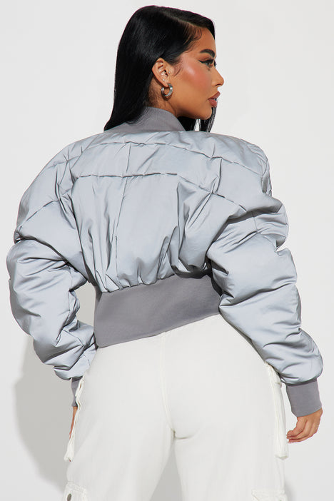 Reflective puffer sale jacket fashion nova